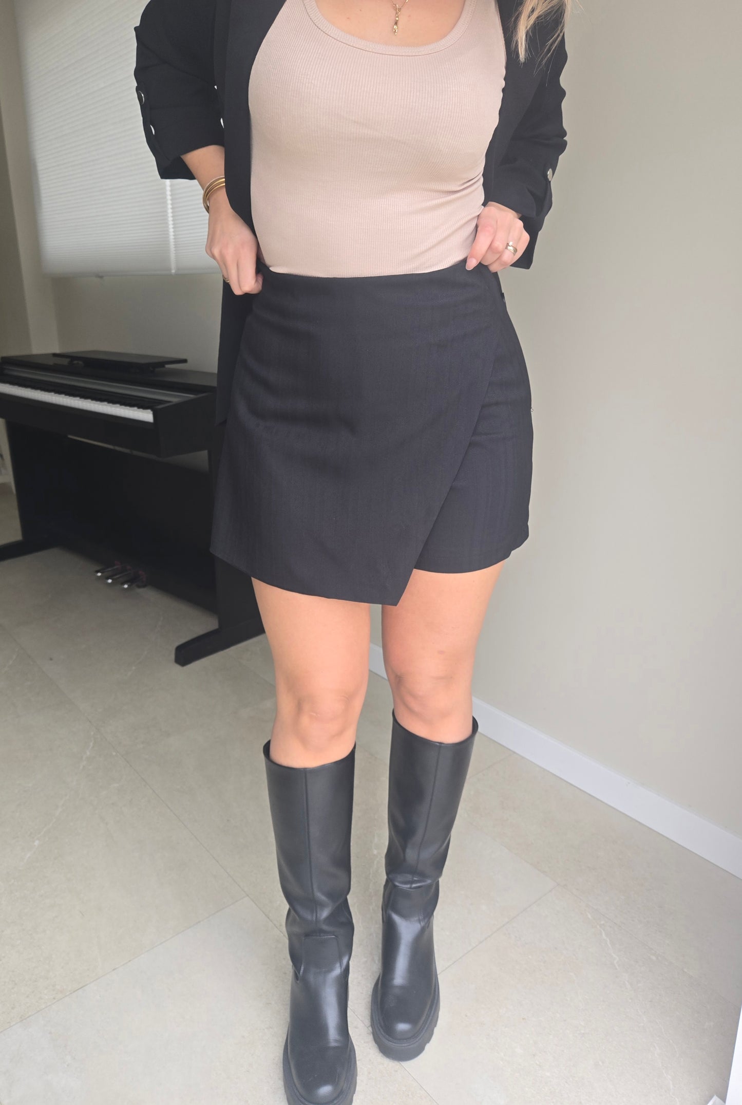 Jupe Short ALESSIA Noire