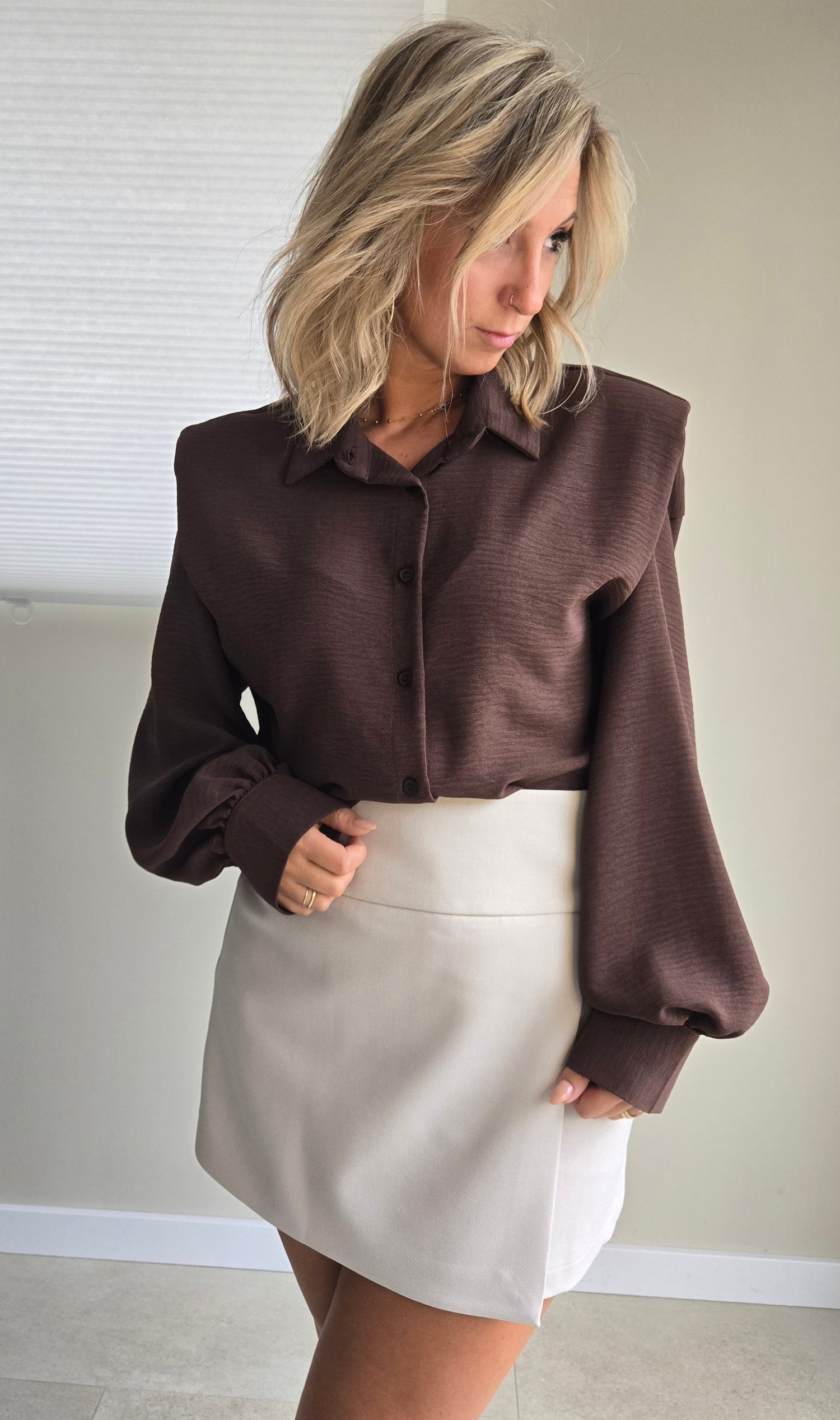 Blouses, Tops & Chemises